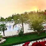 Elysium Hotel