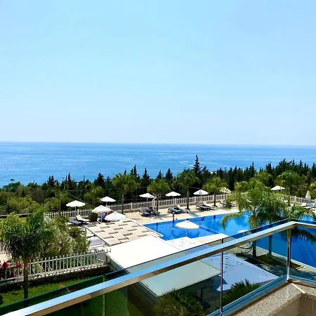 Elysium Hotel 5*