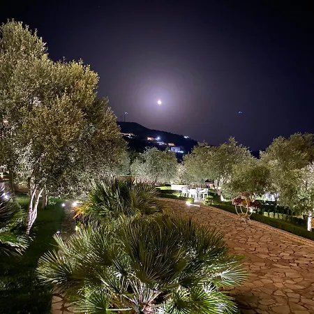 Elysium 5* Dhermi