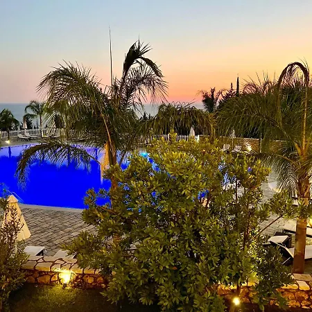 Elysium Отель 5*