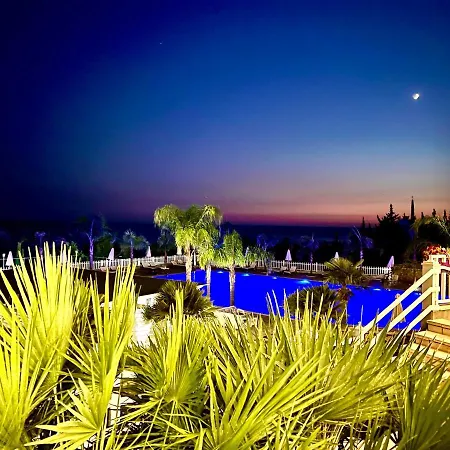 Elysium Отель Дхерми