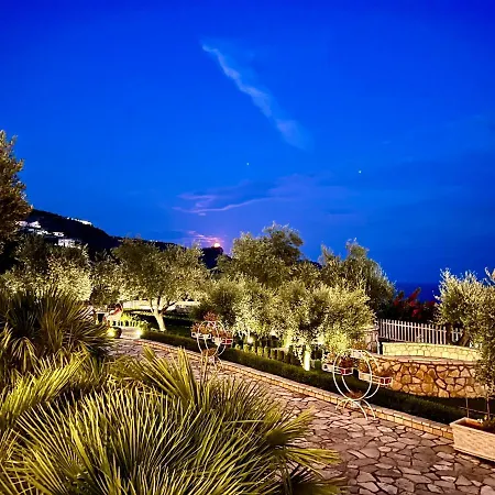 Elysium Hotel Dhermi