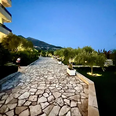 Hotel Elysium Dhërmi