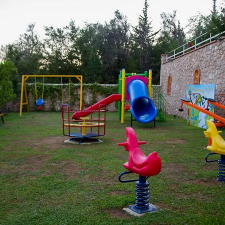 Elysium Hotel Dhërmi