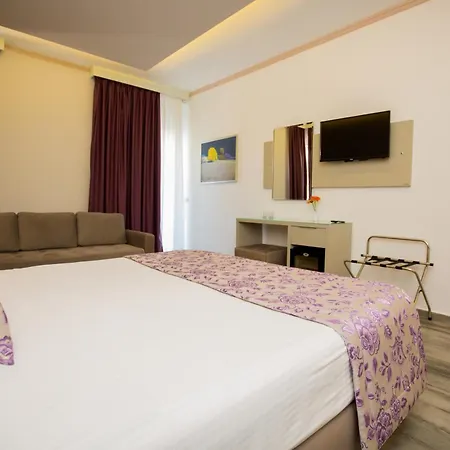 Elysium Hotel