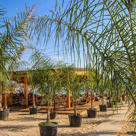 Elysium Hotel Dhërmi