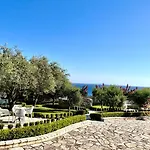 Elysium Dhërmi