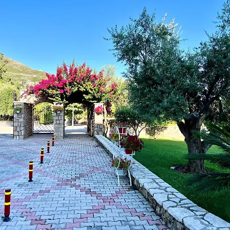 Elysium Ξενοδοχείο