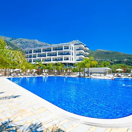 ホテル Elysium Dhërmi