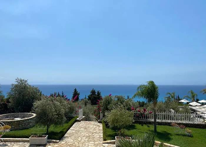 Elysium Hotel Dhërmi